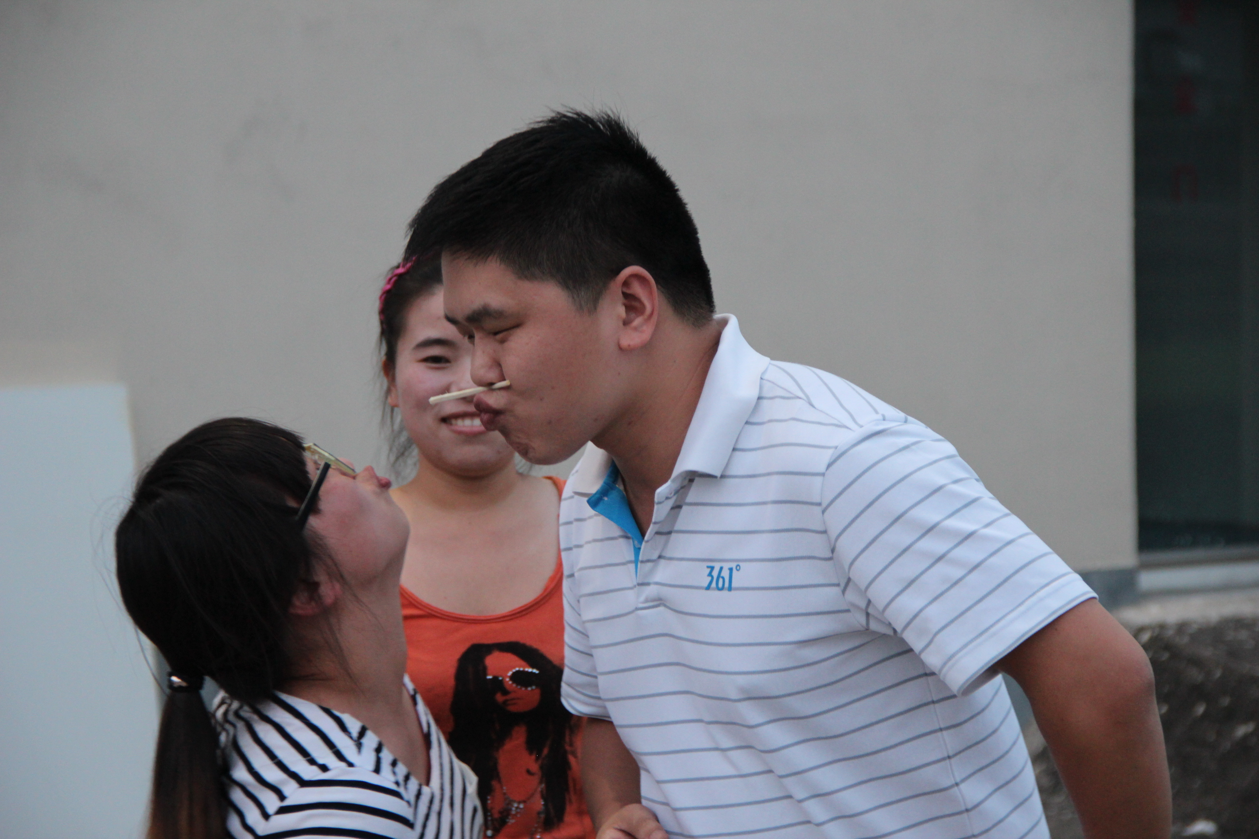 2014亞克藥業(yè)中秋晚會(huì)